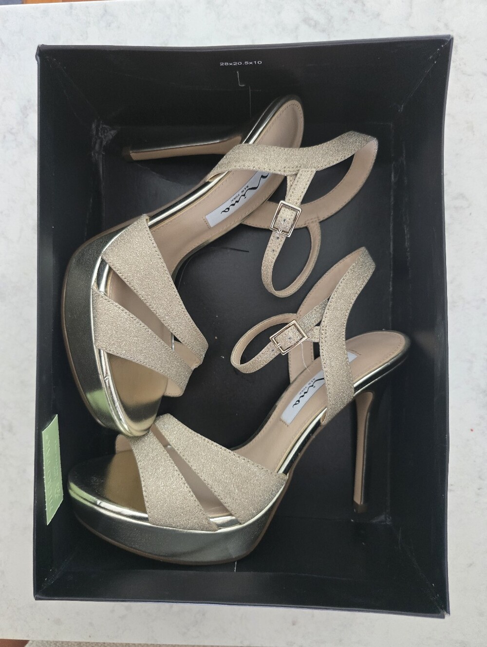 Nina Champagne Glitter Strappy Platform Sandal, Size 7 - Picture 10 of 11